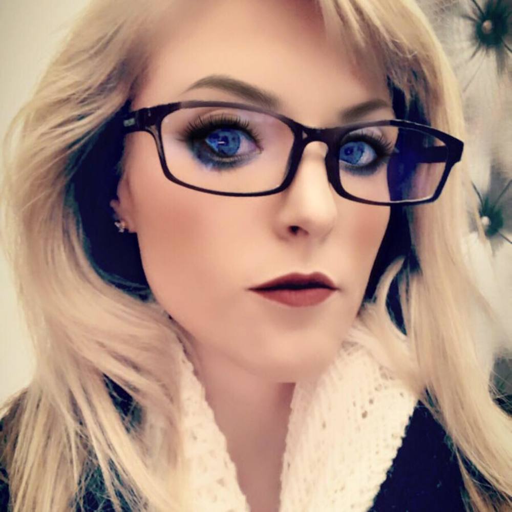Meet your Posher, Rachel